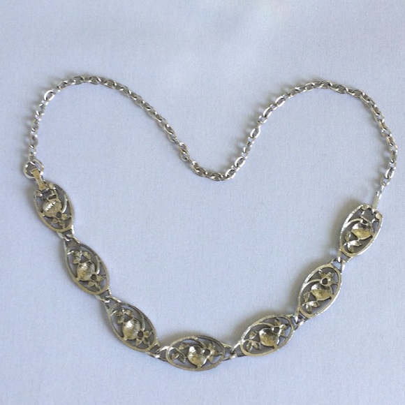 Vintage AVON Necklace / Bracelet - Picture 5 of 8